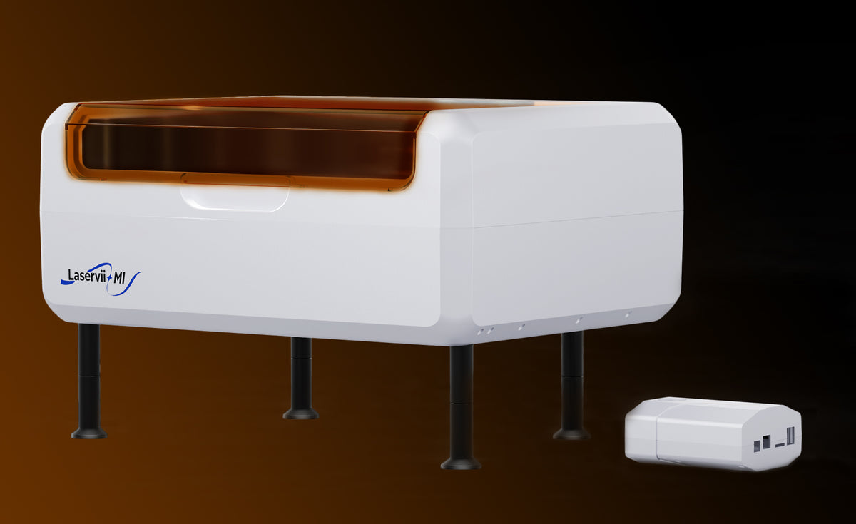 Solidna, regulowana wysokość kolumna znacznie redukuje drgania i przesunięcia podczas pracy urządzenia, zapewniając stabilną platformę dla głowic laserowych o dużej prędkości. Gwarantuje to bezpieczne procesy grawerowania i precyzyjne rezultaty.